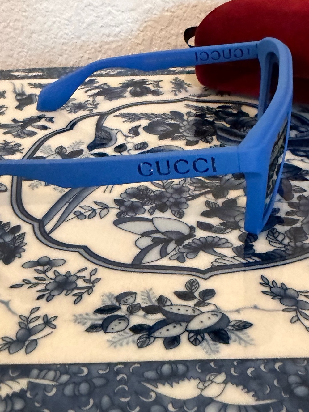 Gucci Blue Frame Sunglasses with Brown GG-Print Lenses unisex - Picture 7 of 8